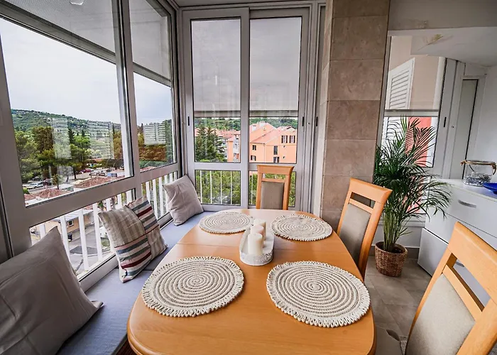 Elegant And Scenic Peaceful Portoroz - With Terrace *