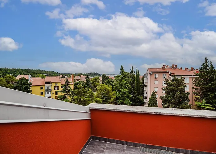 Apartment Elegant And Scenic Peaceful Portoroz - With Terrace *